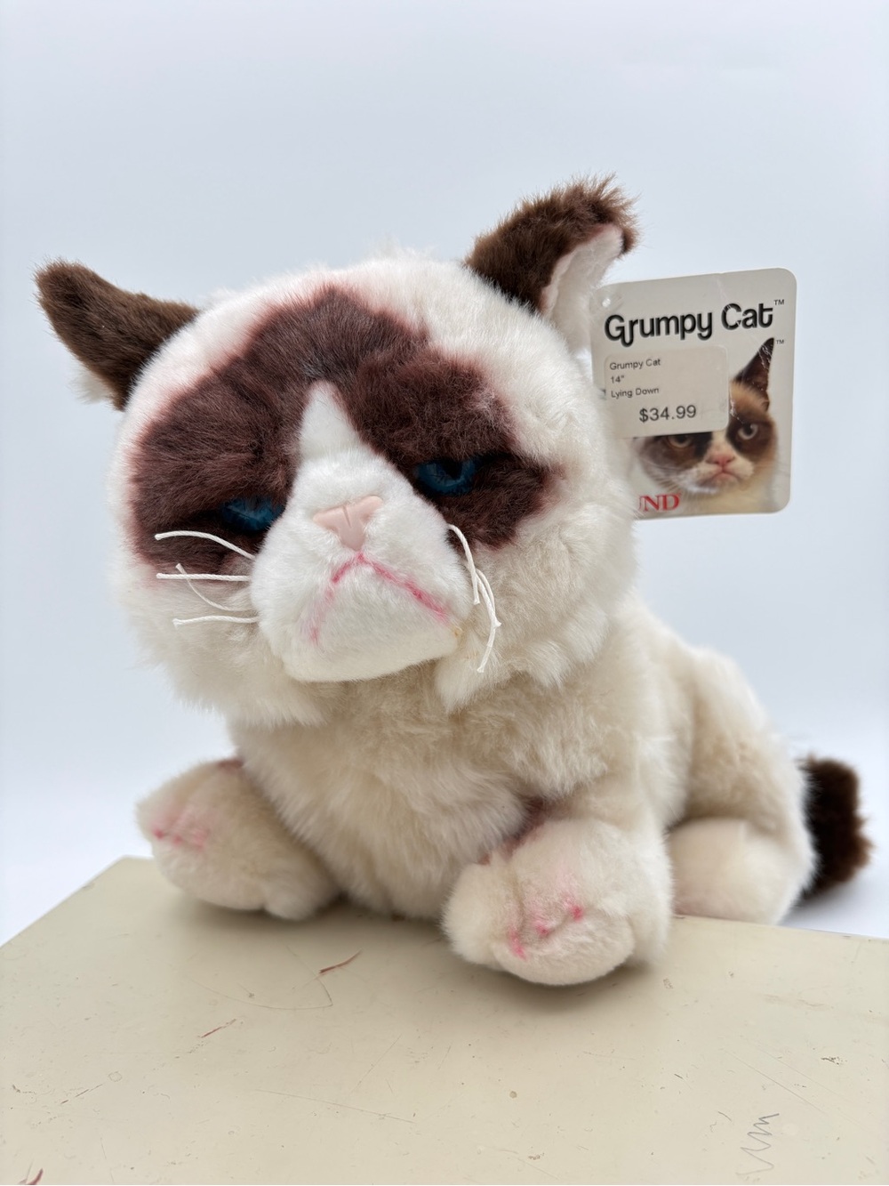 GUND #4048613 GRUMPY CAT 14" Lying Down Plush HAS ALL TAGS